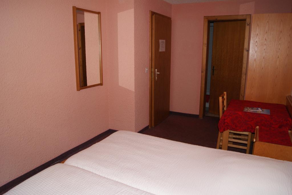 Hotel Restaurant Du Cret 3*